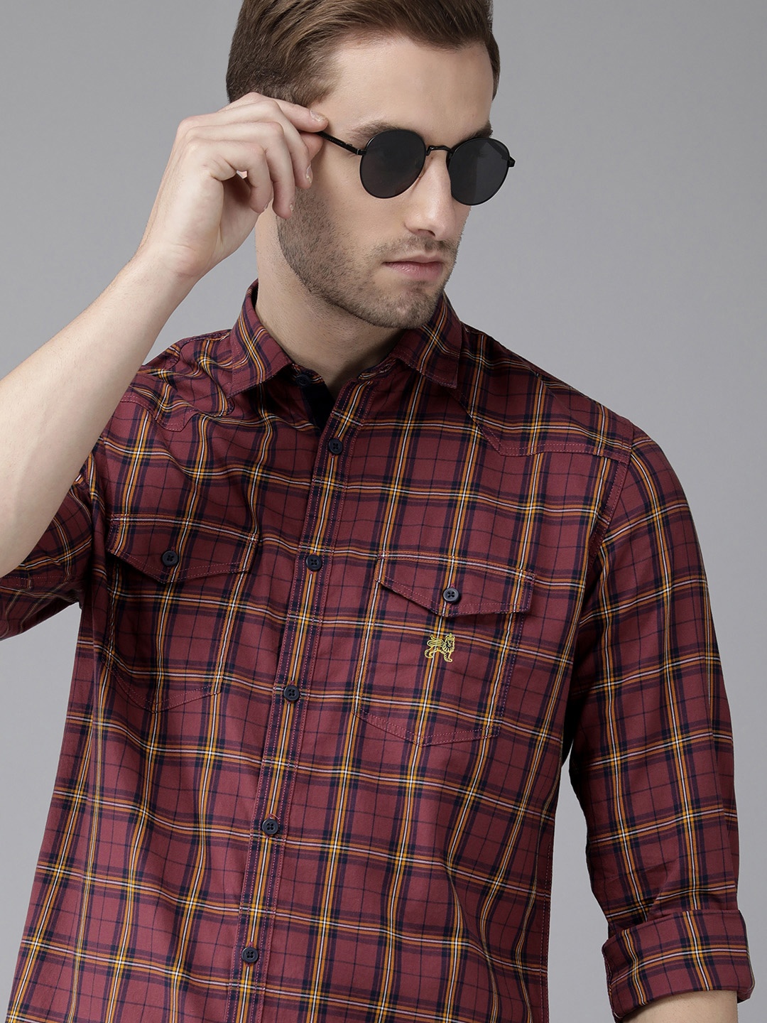 

Van Heusen ACADEMY Men Maroon Slim Fit Checked Pure Cotton Casual Shirt