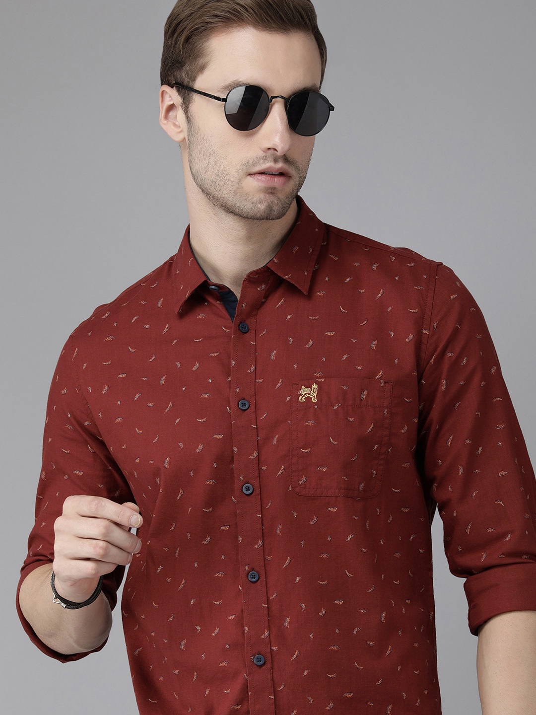 

Van Heusen ACADEMY Men Maroon Slim Fit Printed Casual Shirt