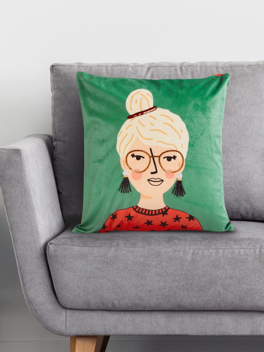 

Home Centre Green & Red Quirky Cotton Square Cushion Cover