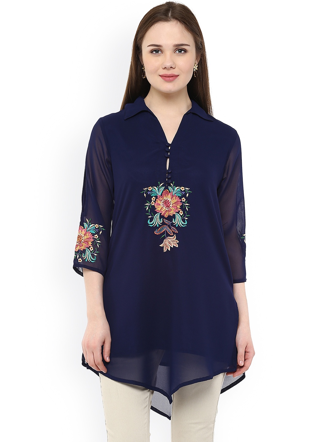 

Ruhanee Blue Floral Embroidered Tunic