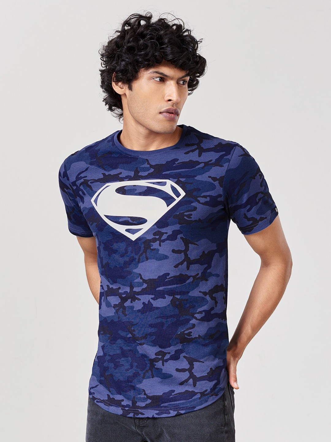 

The Souled Store Men Blue Camouflage Superman Printed T-shirt