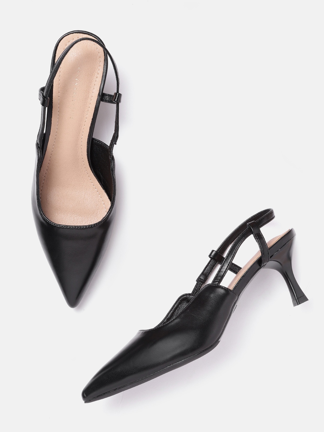 

Allen Solly Black Solid Pumps