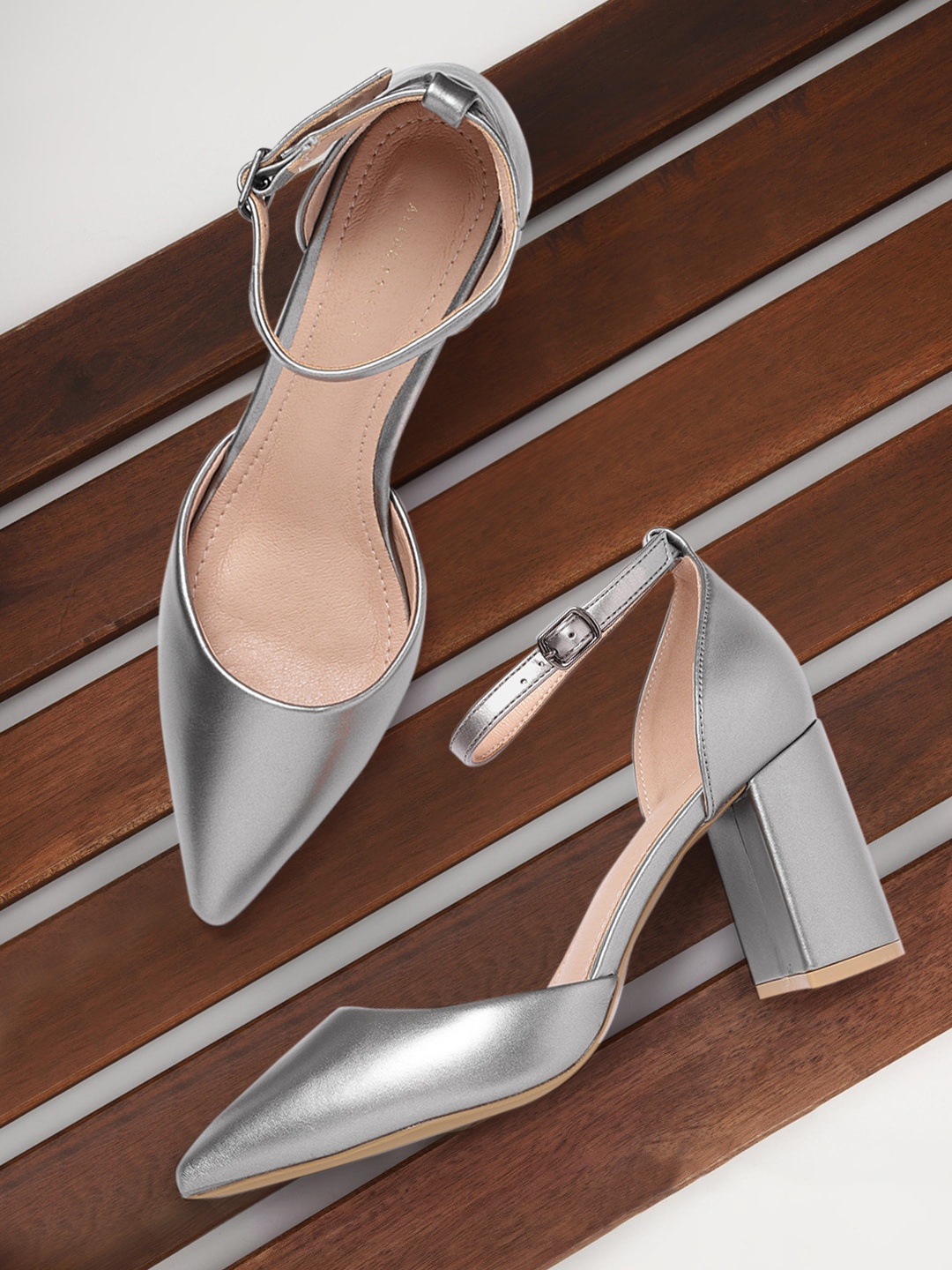 

Allen Solly Grey Solid Mid-Top Block Pumps