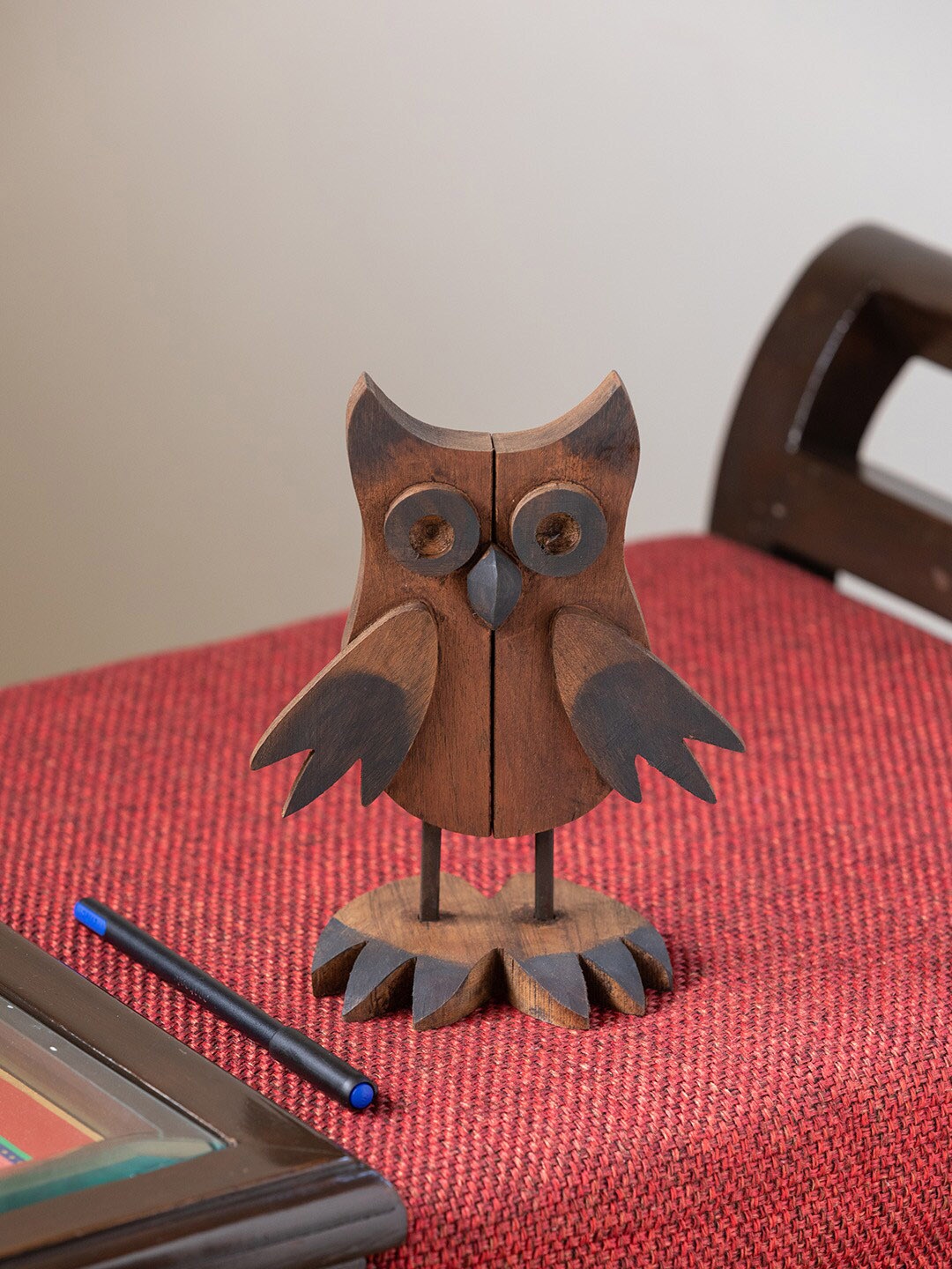 

ExclusiveLane Brown Wooden Owl Showpieces