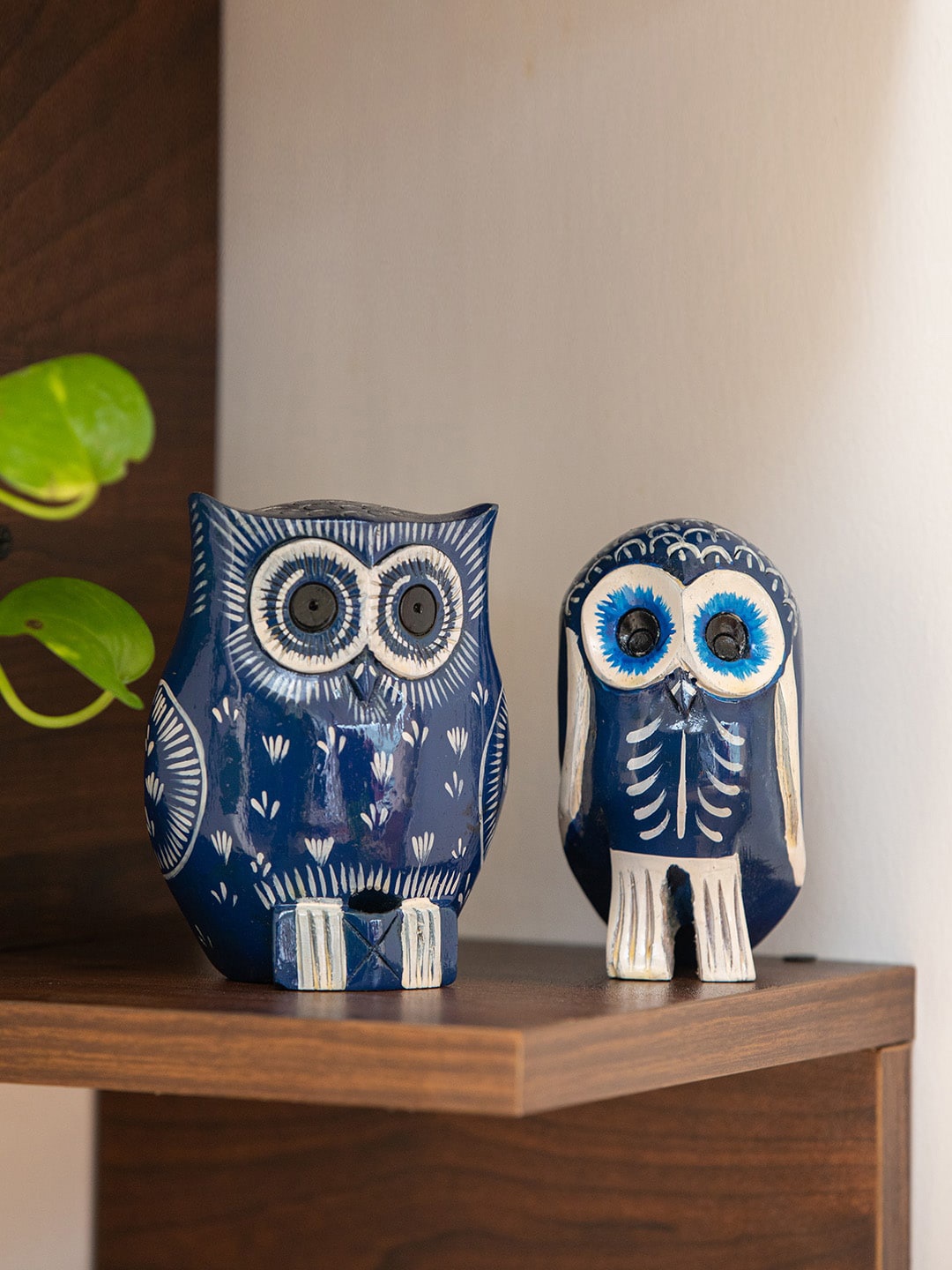 

ExclusiveLane Set of 2 Navy Blue Wooden 'The Silent Owl Pair' Showpieces