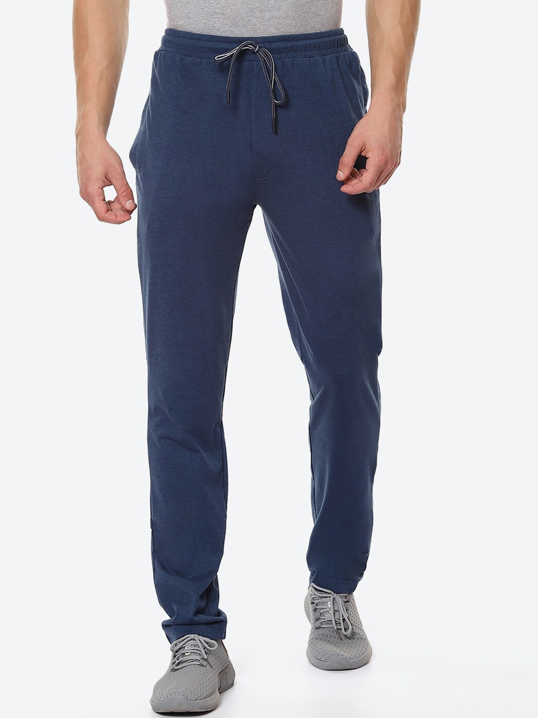 

VINENZIA Men Navy Blue Solid Track Pants