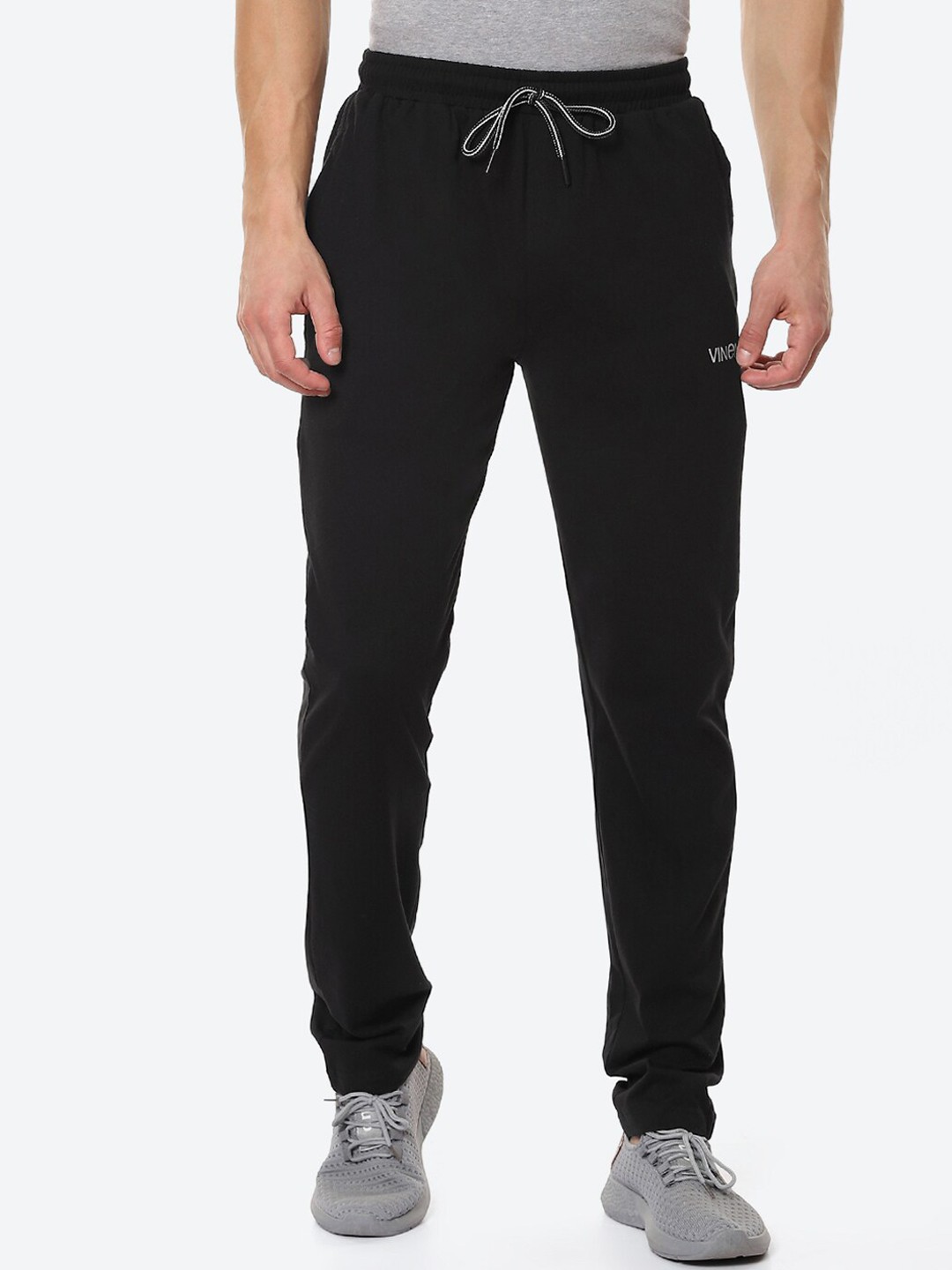 

VINENZIA Men Black Solid Track Pants