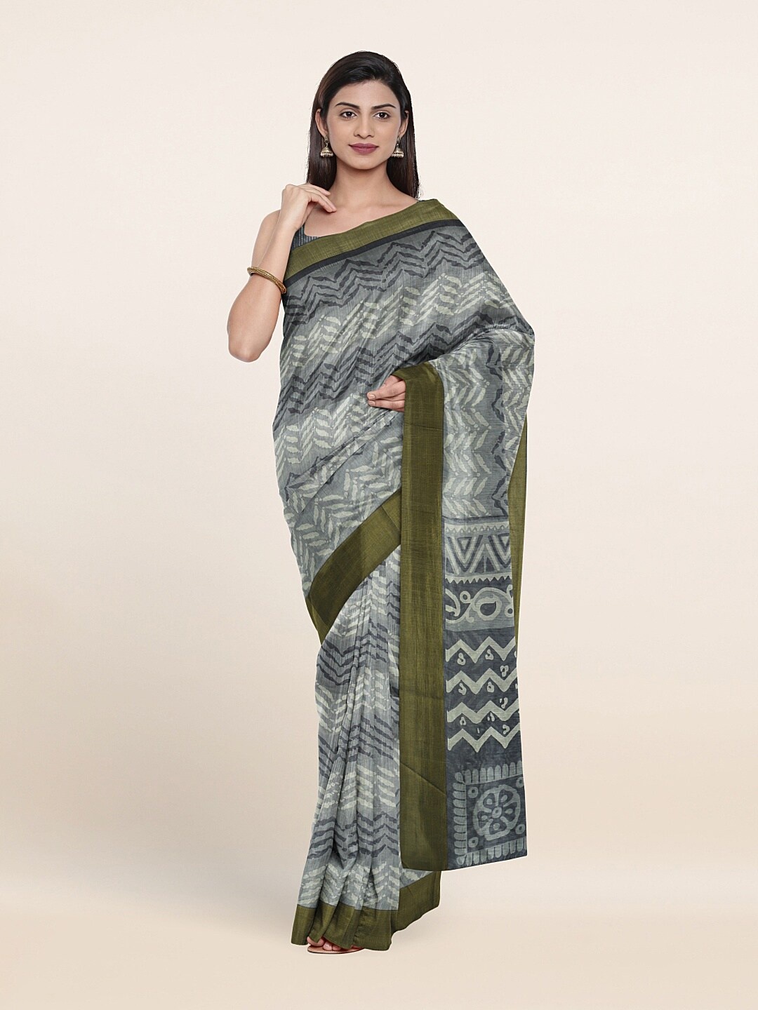 

Pothys Grey & Green Geometric Print Zari Saree