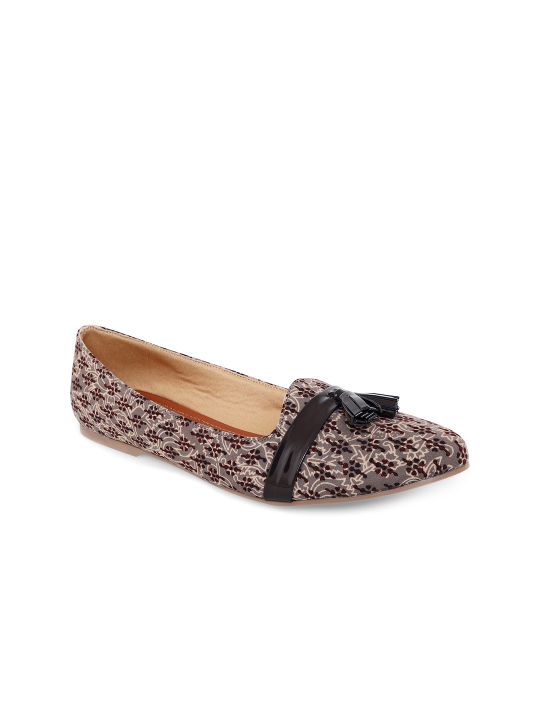 

Kanvas Women Brown Printed Tassels Flats