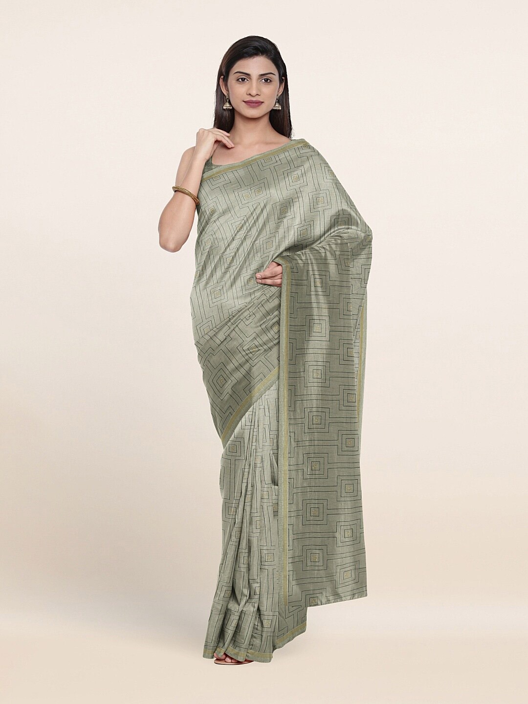 

Pothys Grey & Black Geometric Printed Saree