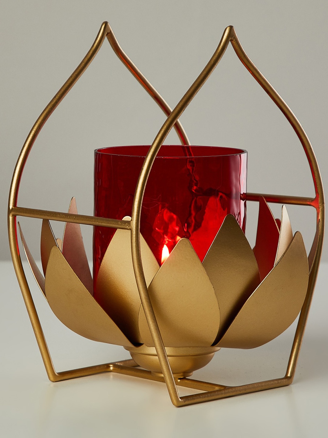 

Home Centre Red & Gold Decorative Glass Lotus Tealight Holder