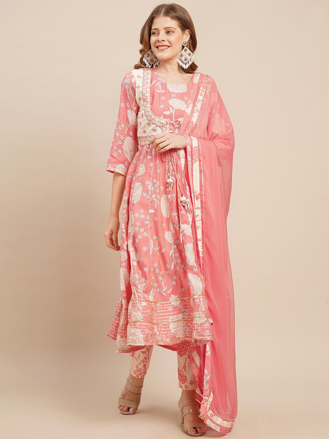 

FASHOR Women Peach-Coloured Ethnic Motifs Striped Chanderi Silk Kurti with Trousers