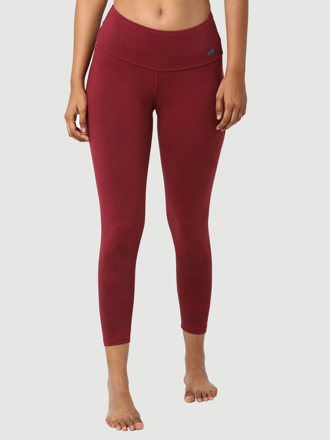 

Proyog Women Burgundy Solid Tights