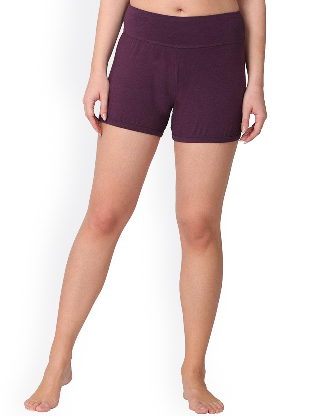

Proyog Women Maroon Skinny Fit Low-Rise Yoga Shorts
