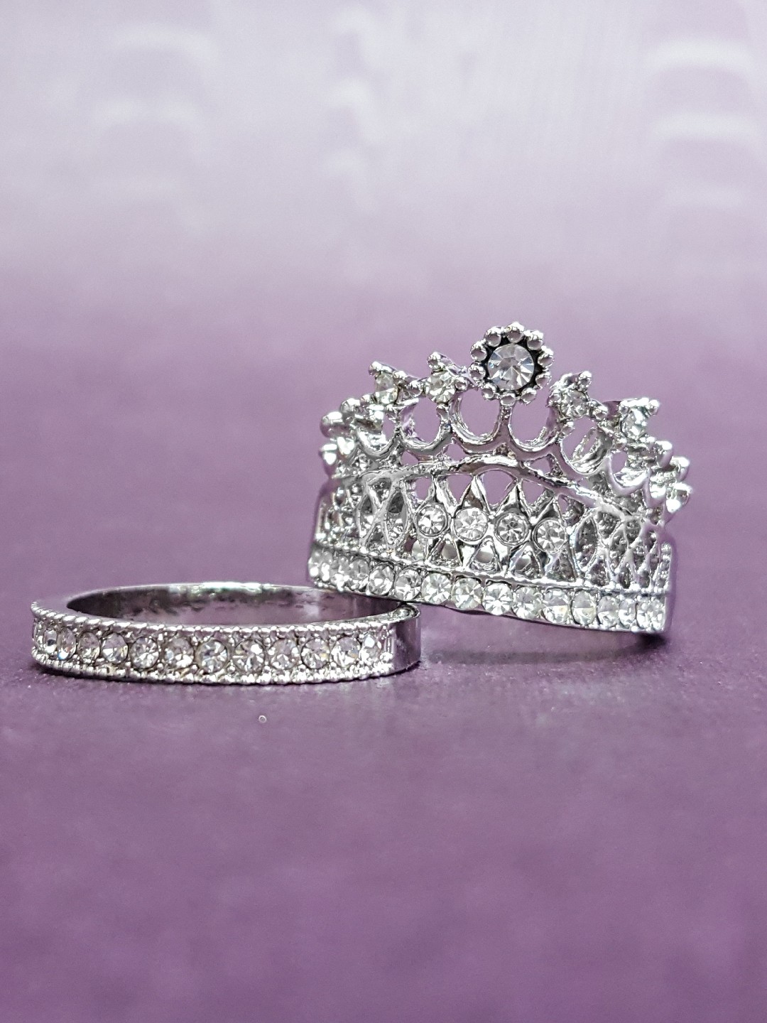 

OOMPH Set of 2 Silver-Toned Crystal Stone-Studded Rings