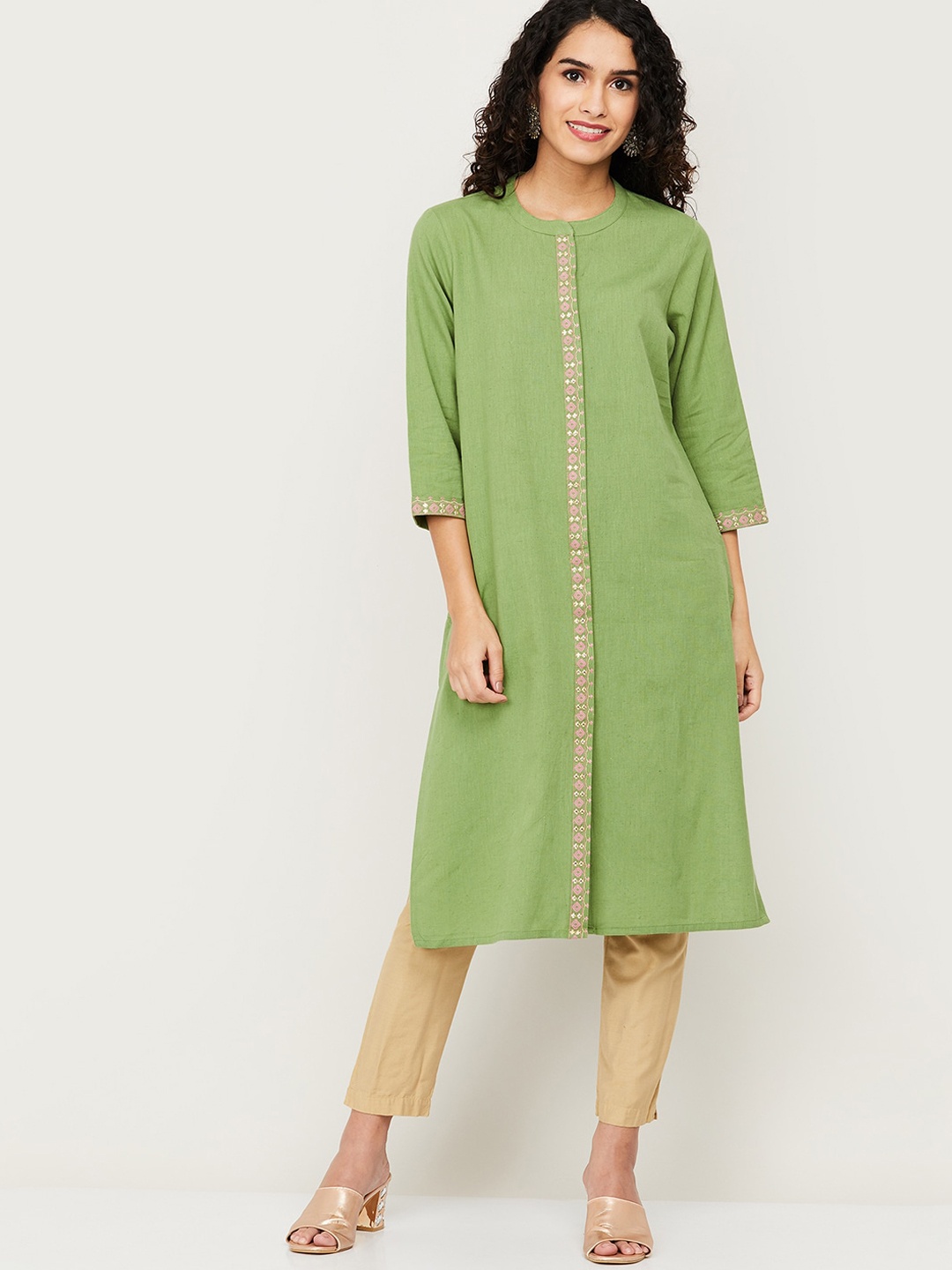 

Melange by Lifestyle Women Green Thread Work Kurta