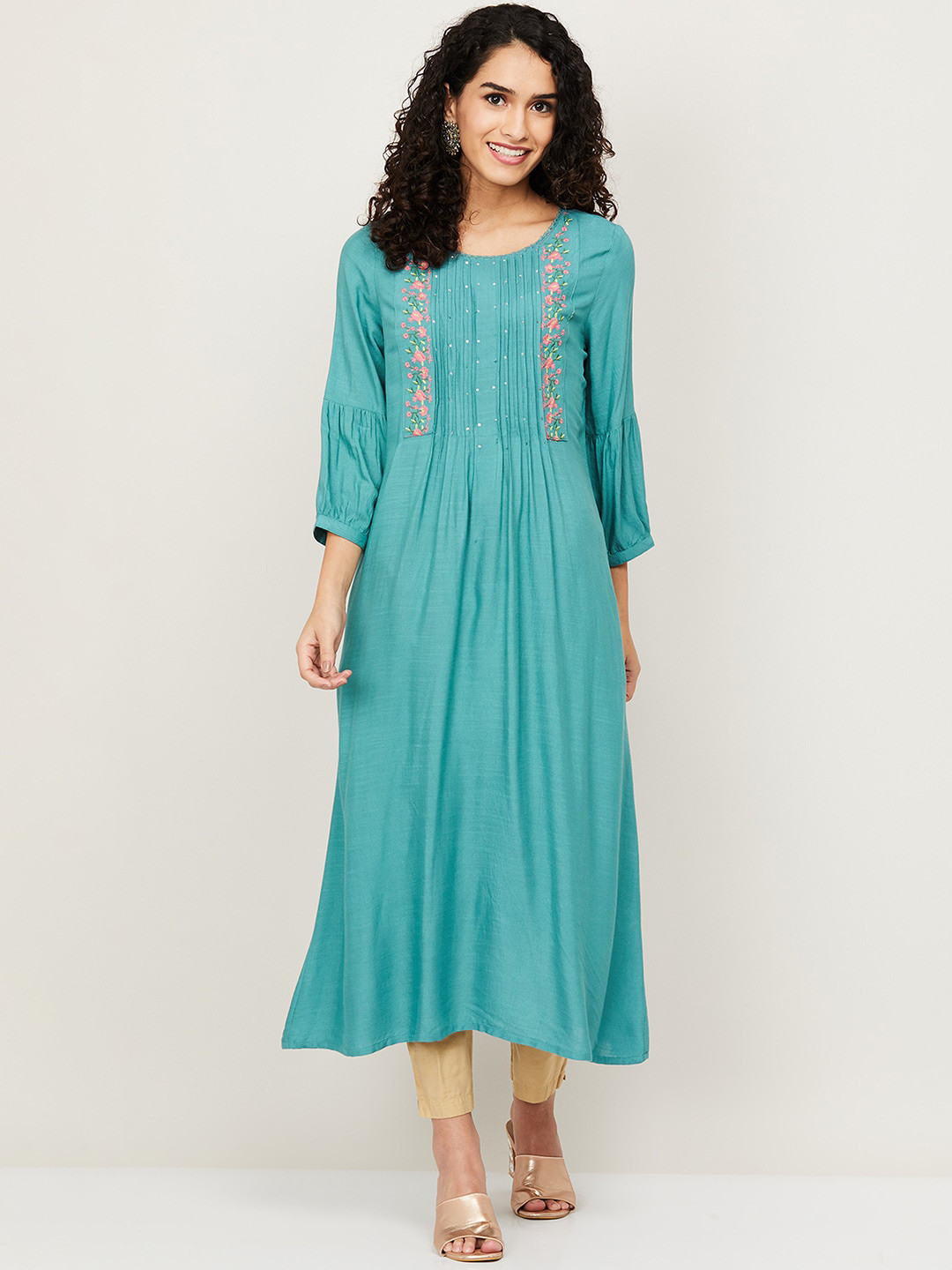 

Melange by Lifestyle Women Blue Striped Flared Sleeves Thread Work Anarkali Kurta