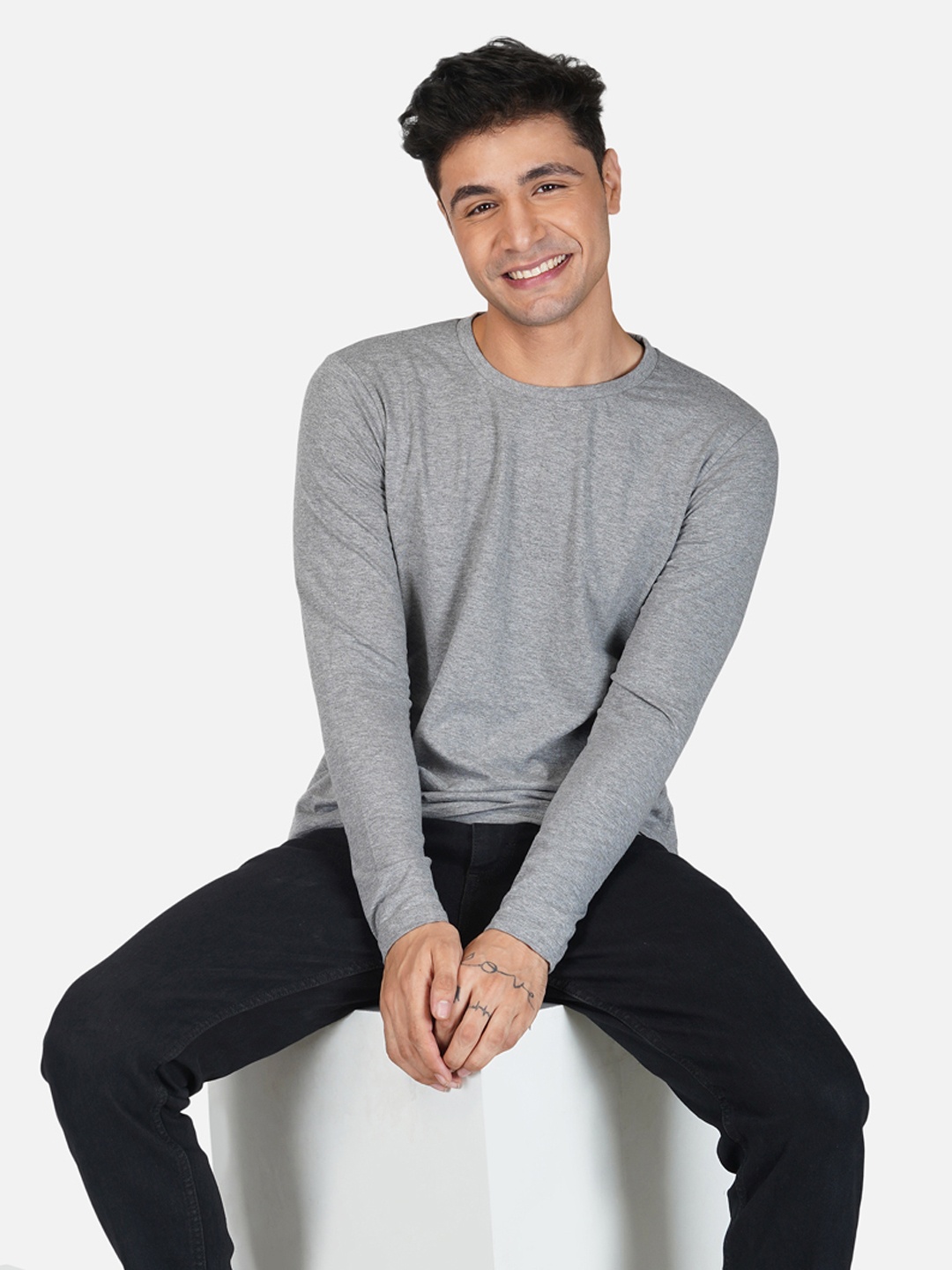 

Tinted Men Grey Melange T-shirt