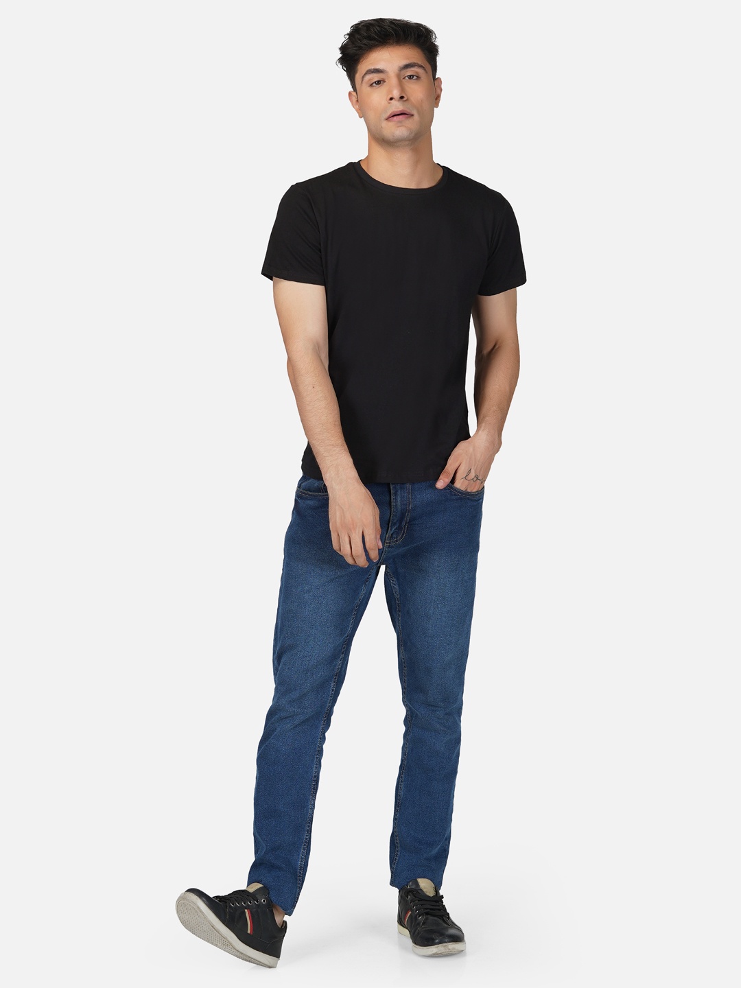 

Tinted Men Black T-shirt