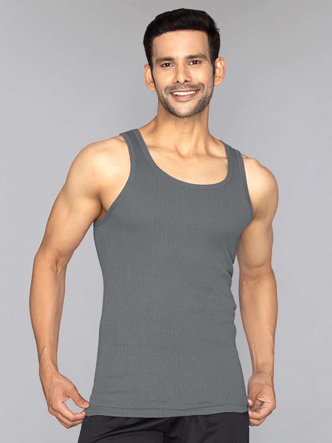 

XYXX Men Solid Nova Super Combed Cotton Grey Round Neck Innerwear Vest