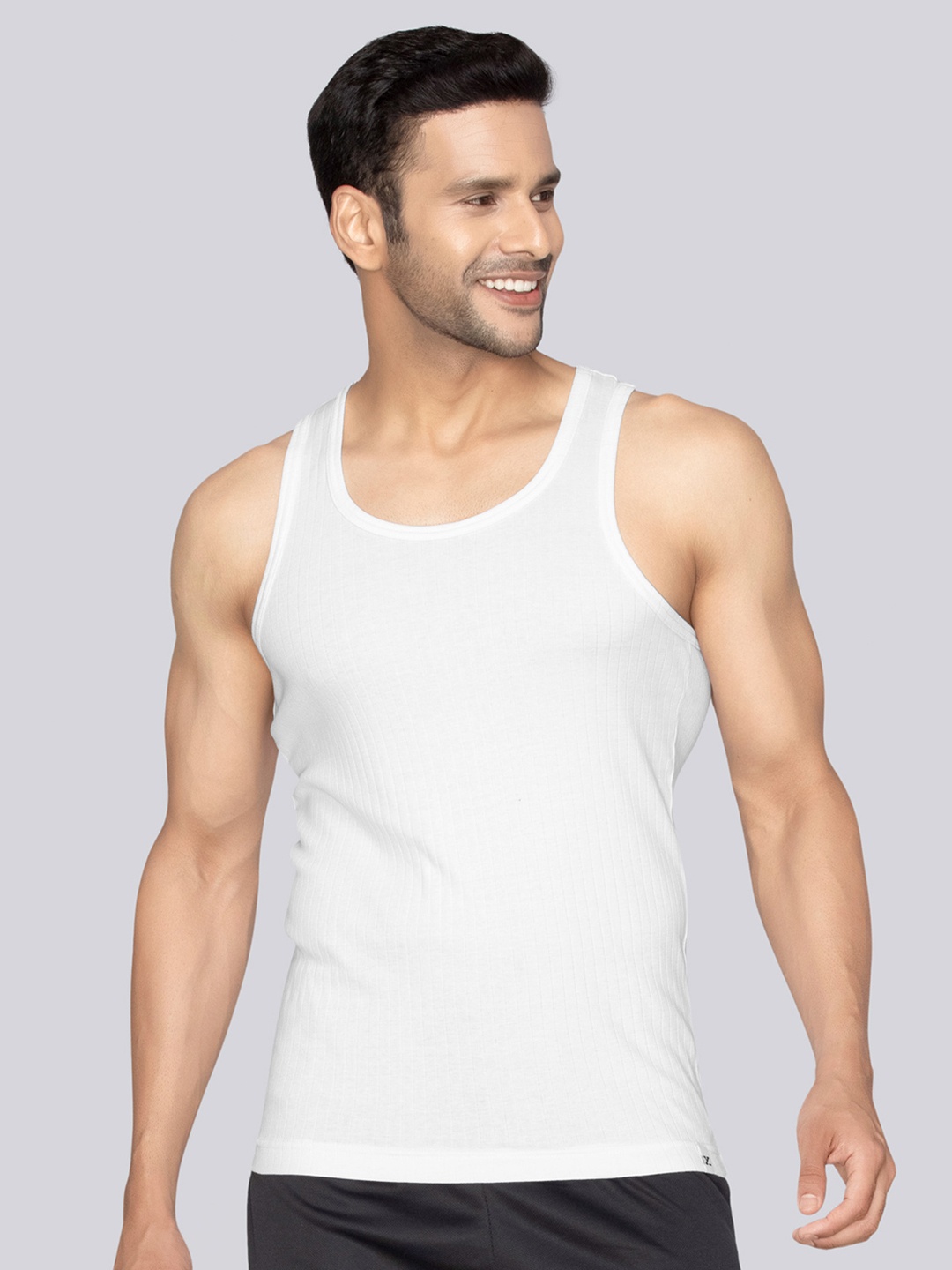 

XYXX Men Solid Nova Super Combed Cotton White Round Neck Innerwear Vest