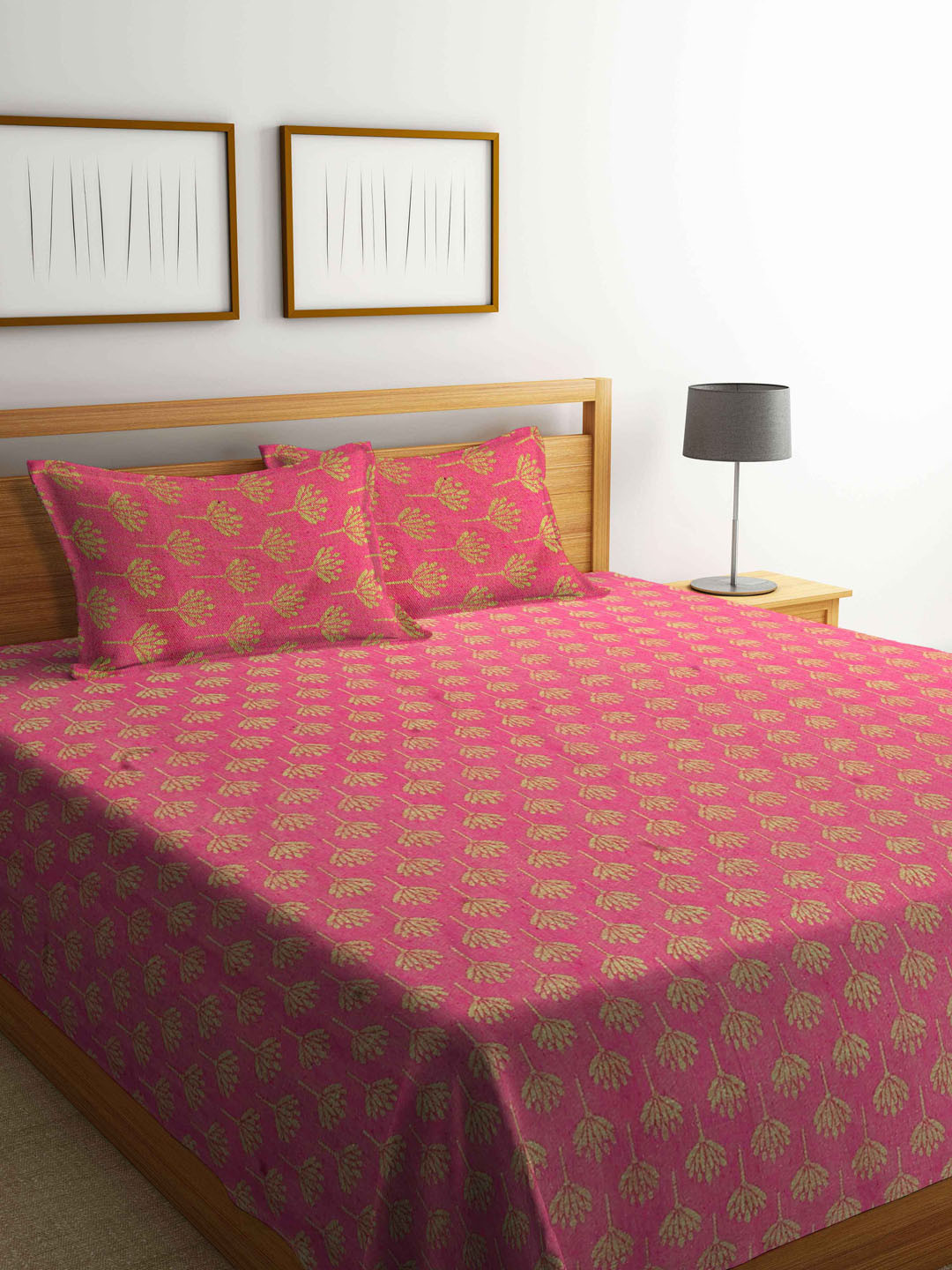 

KLOTTHE Pink & Green Woven Design Cotton Double King Bed Covers with 2 Pillow Covers
