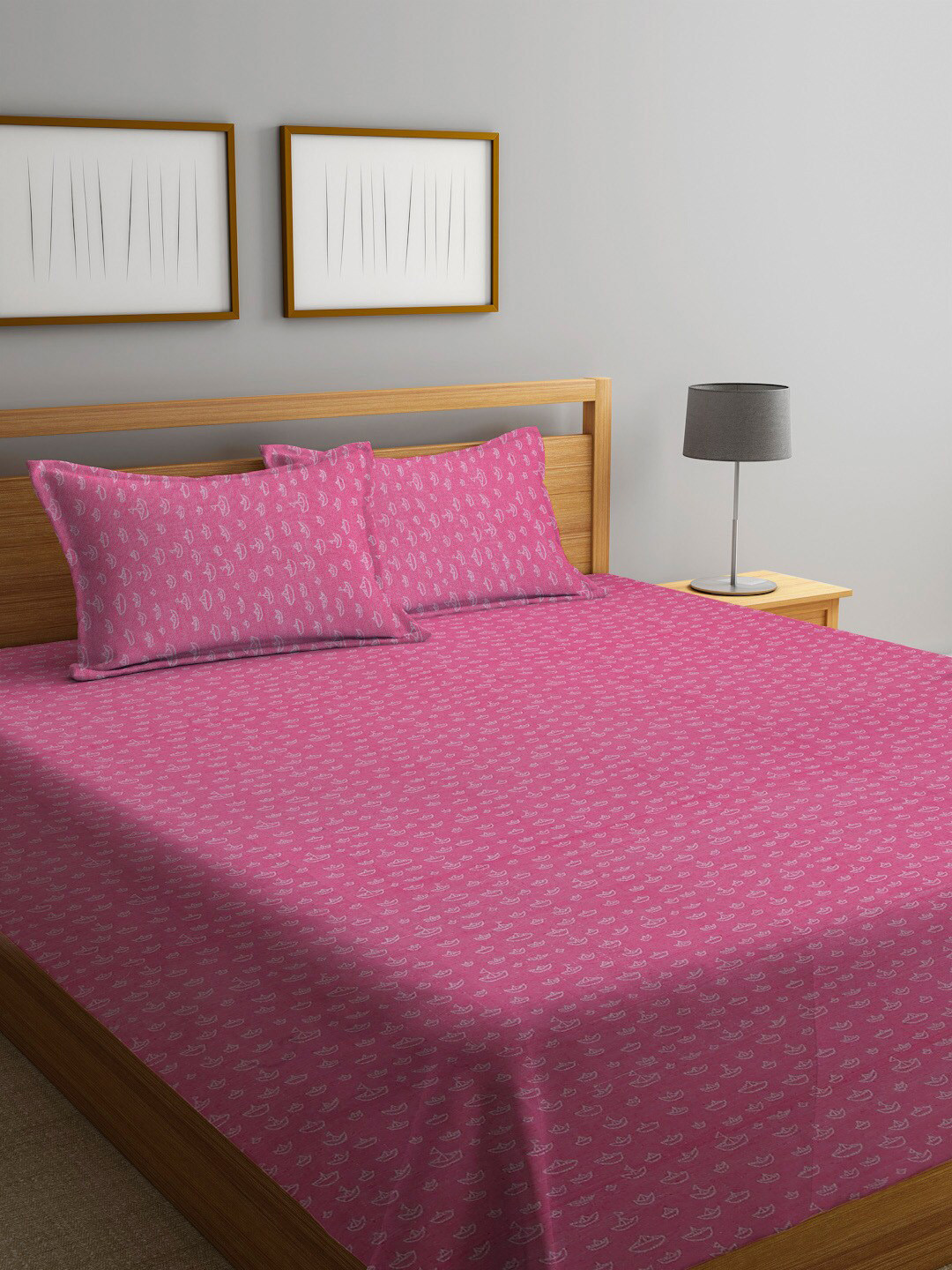 

KLOTTHE Pink Printed Pure Cotton Double King Bed Cover With 2 Pillow Cover