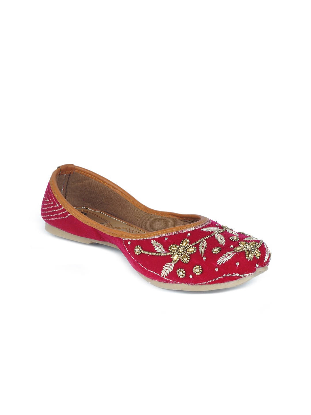

The Desi Dulhan Women Magenta Embellished Leather Ethnic Flats
