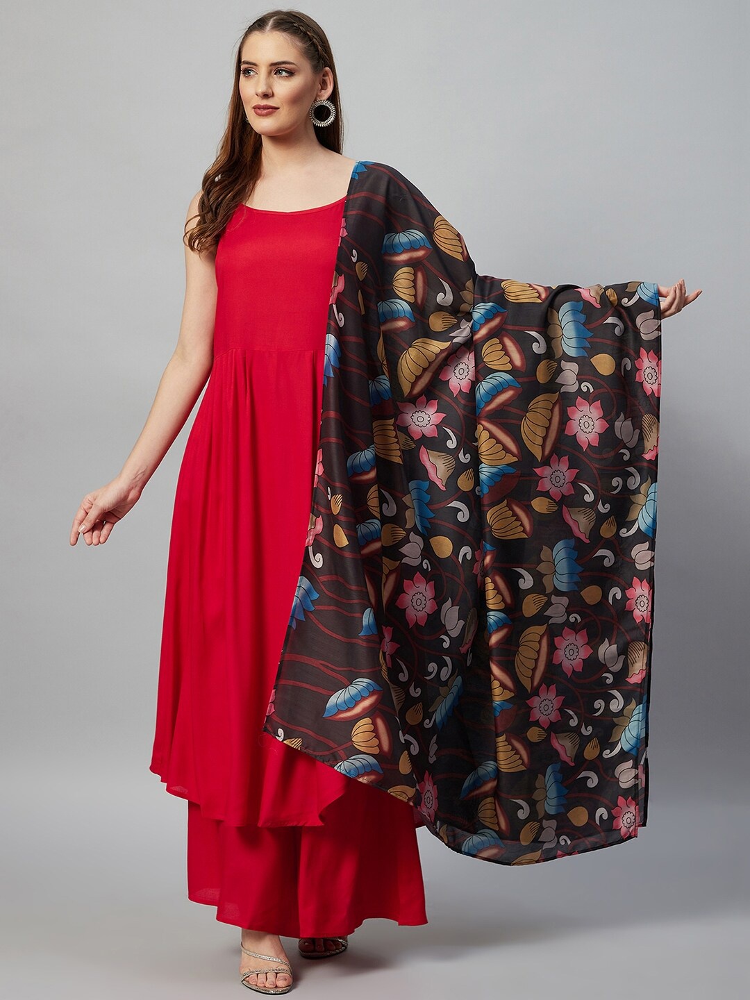 

InWeave Women Black & Blue Printed Dupatta