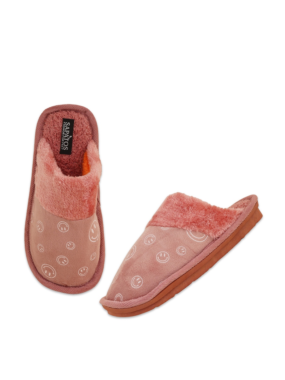 

SAPATOS Men Peach-Coloured & White Printed Room Slippers
