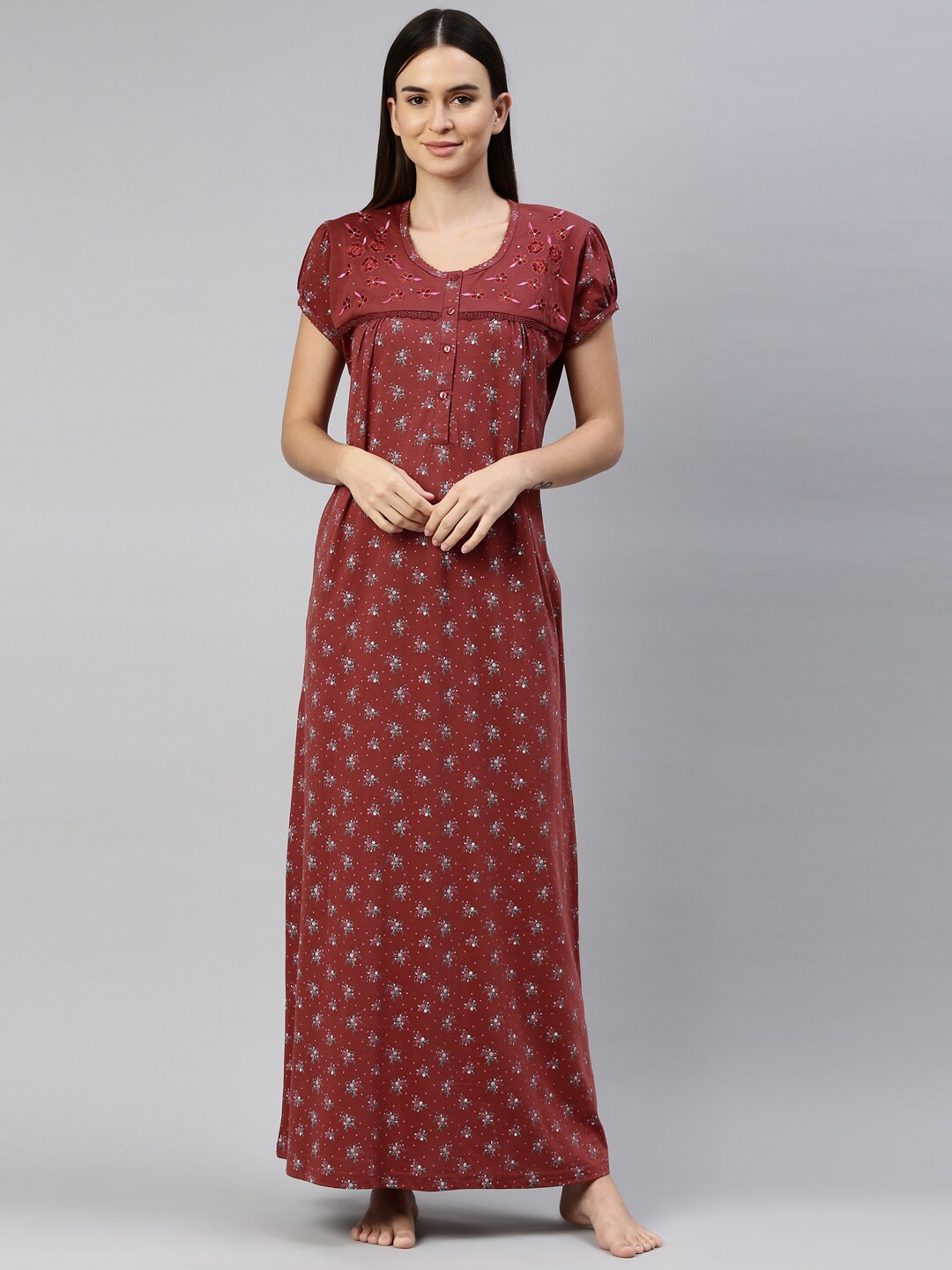 

GOLDSTROMS Maroon Floral Printed Maxi Nightdress