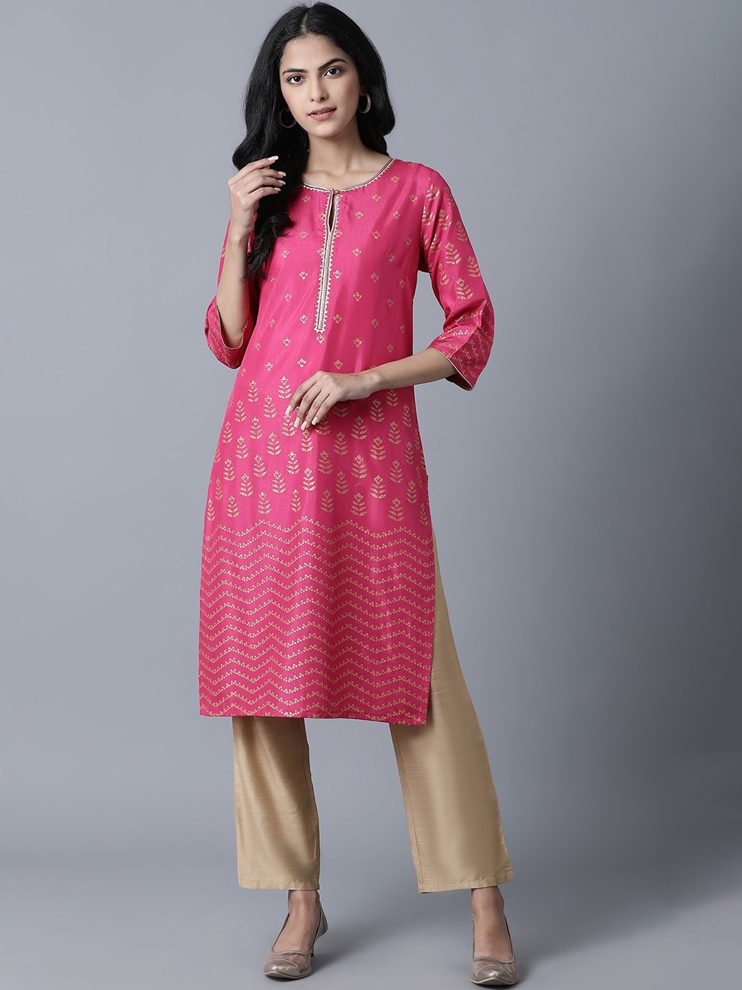 

W Women Pink Ethnic Motifs Printed Keyhole Neck Kurta