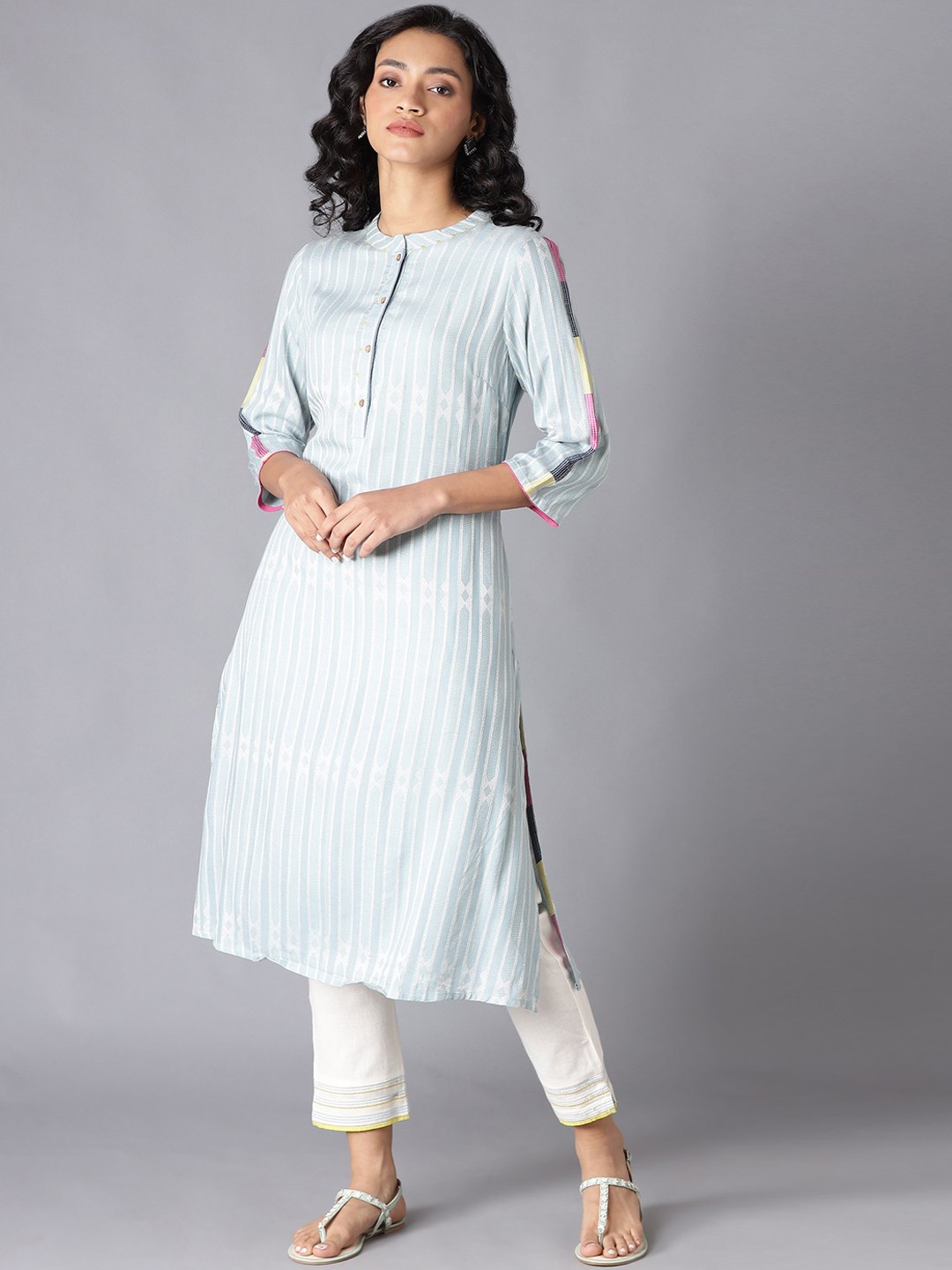 

W Women Blue & White Striped Kurta