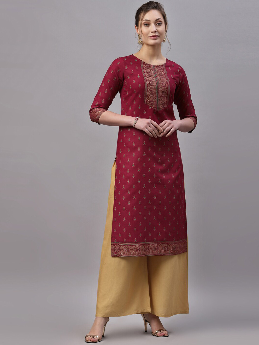 

SANISA Women Maroon Paisley Foil Printed Straight Kurta