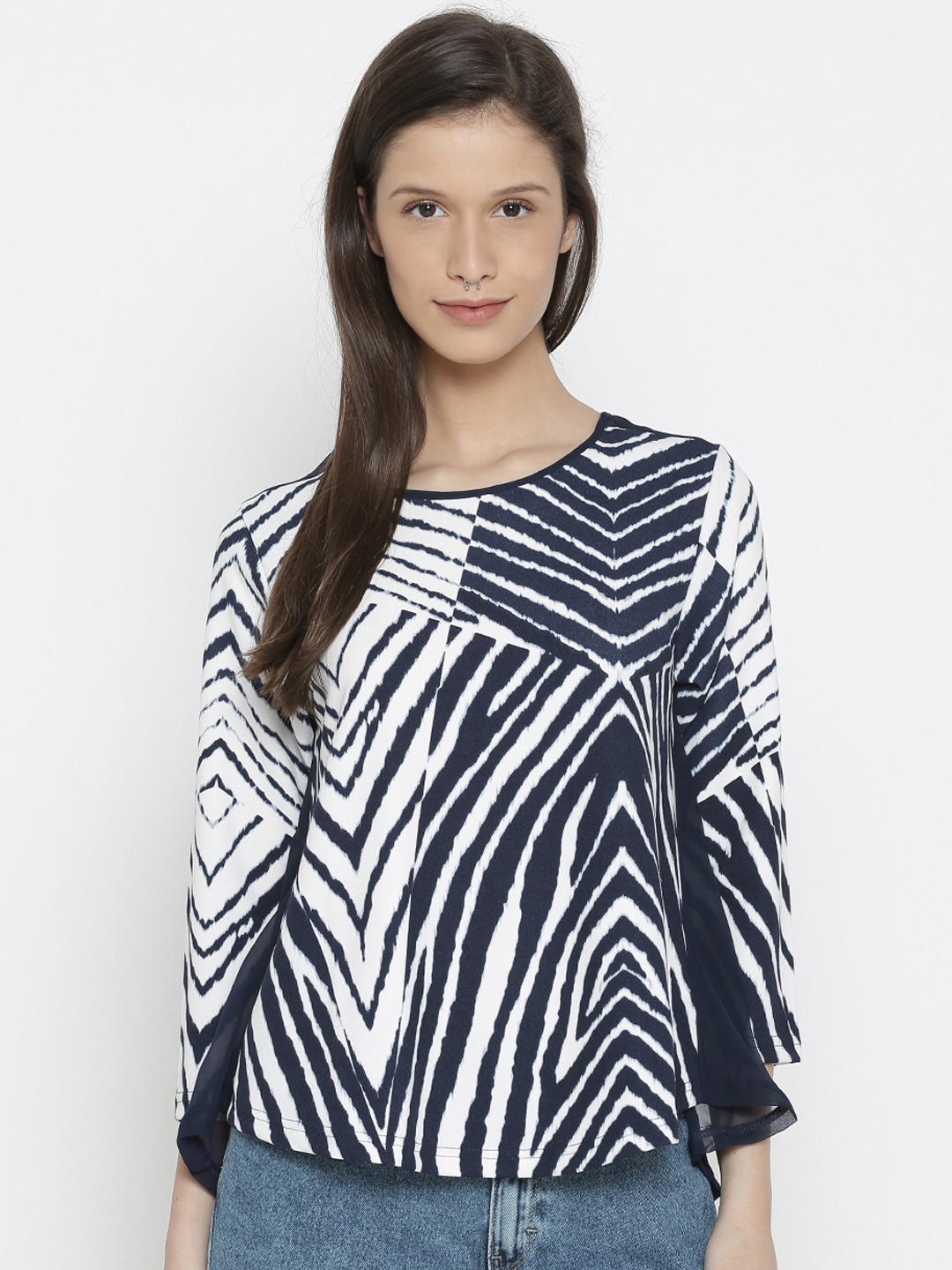 

AND Women Off-white & Navy Printed Regular Top