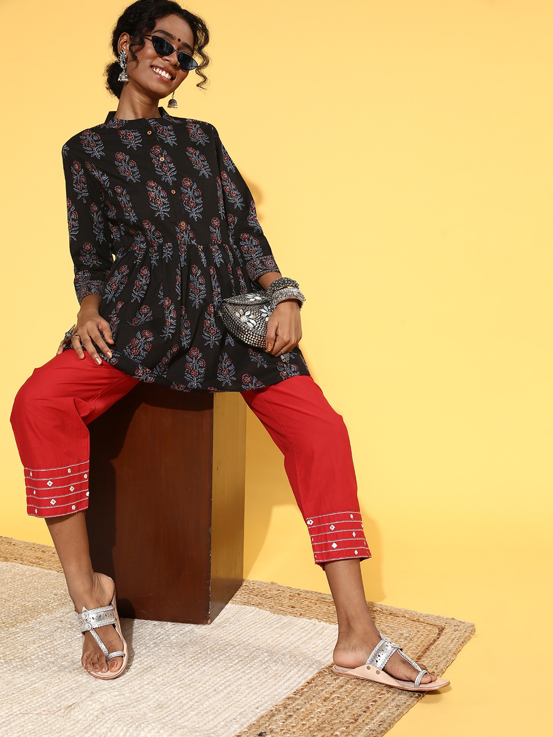

ZOLA Women Classic Black Cotton Print Parade Tunic
