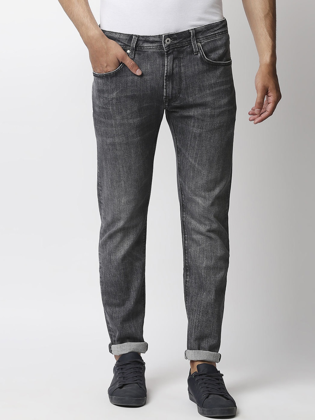 

Pepe Jeans Men Low Distress Light Fade Jeans, Grey