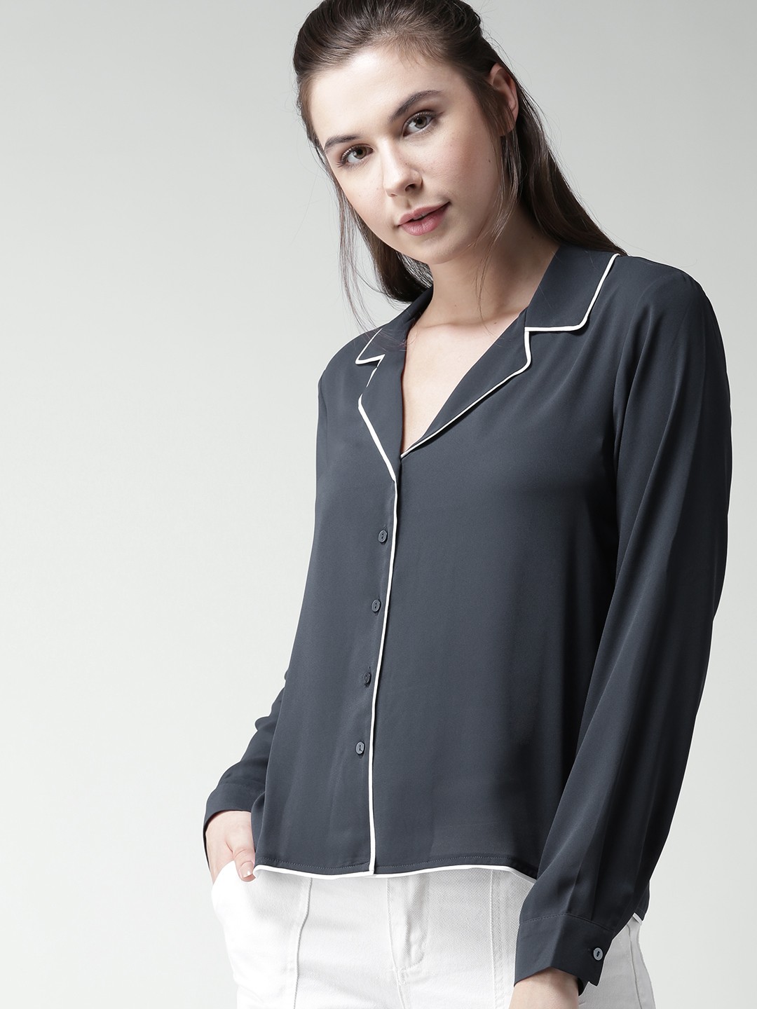 

FOREVER 21 Women Navy Blue Solid Casual Shirt