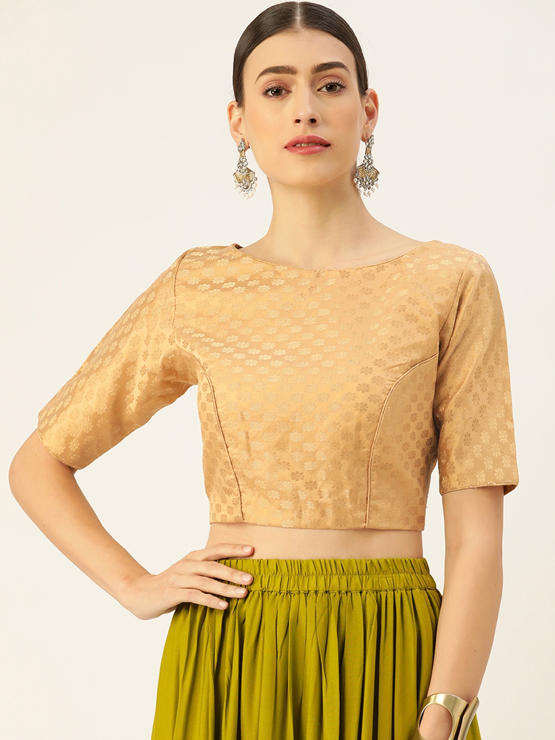 

tantkatha Gold Toned Jacquard Woven Design Saree Blouse