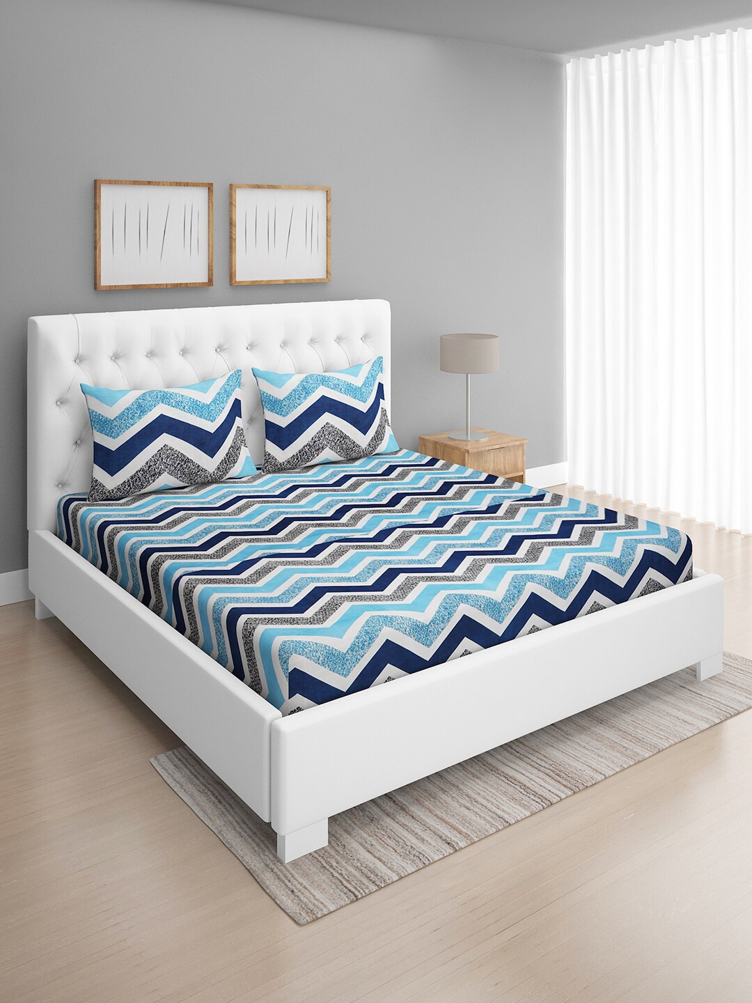 

ROMEE Blue & White Geometric 144 TC Microfiber Queen Bedsheet with 2 Pillow Covers