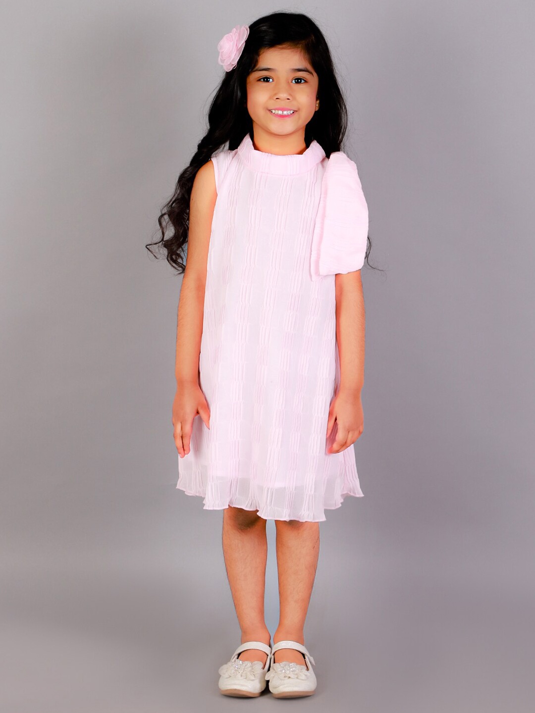 

KidsDew Girls Pink Solid Georgette A-Line Dress