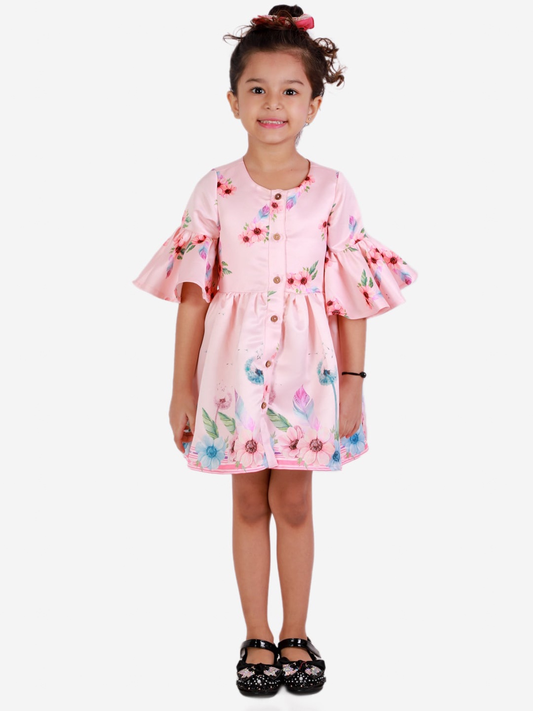 

KidsDew Girls Peach-Coloured Floral Printed Dress