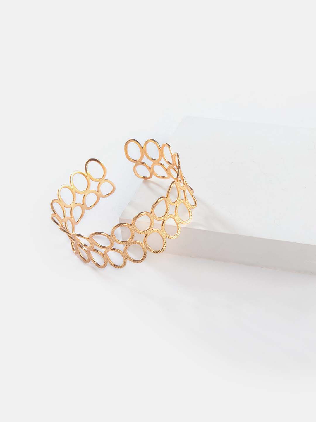

SHAYA Women Gold-Toned Gold-Plated Cuff Bracelet