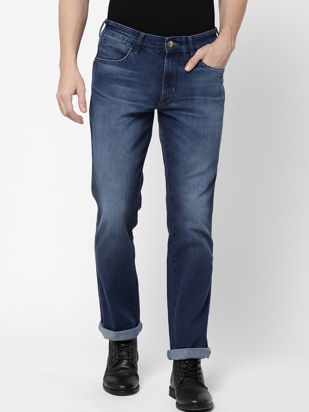

Wrangler Men Blue Millard Light Fade Stretchable Jeans