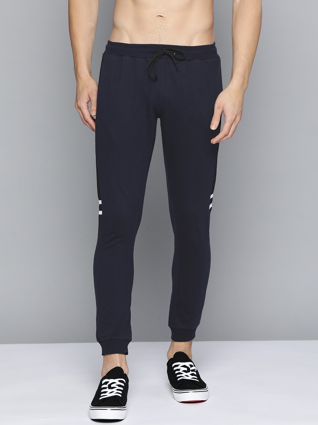 

Kook N Keech Men Navy Blue Solid Joggers