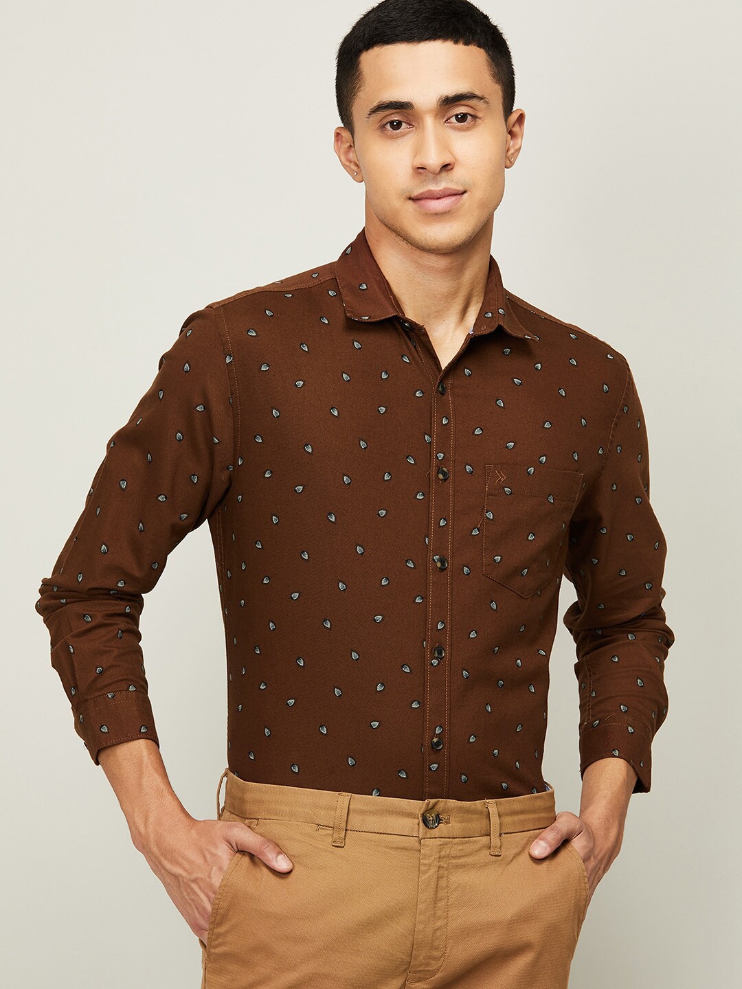 

CODE by Lifestyle Men Brown Standard Printed Casual Shirt