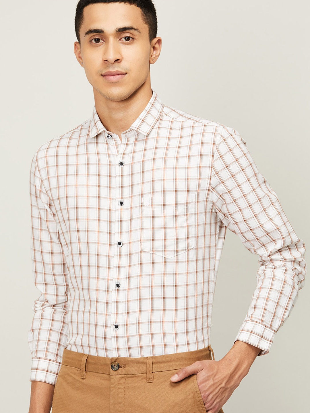 

CODE by Lifestyle Men Brown Standard Checked Casual Shirt