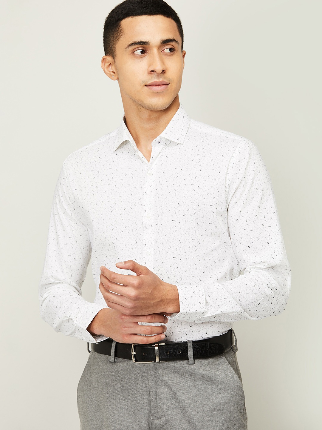 

CODE by Lifestyle Men White Standard Printed Semiformal Shirt