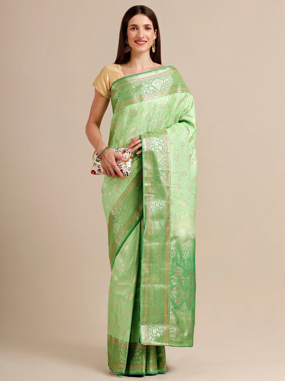 

SAMITTE Green & Silver-Toned Zari Silk Blend Kanjeevaram Saree