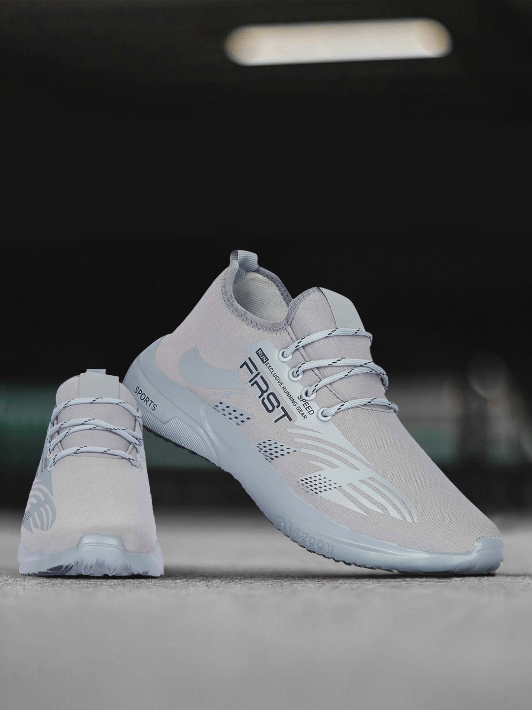 

WIN9 Men Grey Mesh Walking Non-Marking Shoes